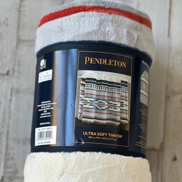 Pendleton Plush Ultra Soft Throw Saltillo Stripe 50” x 70” NEW - Picture 1 of 2